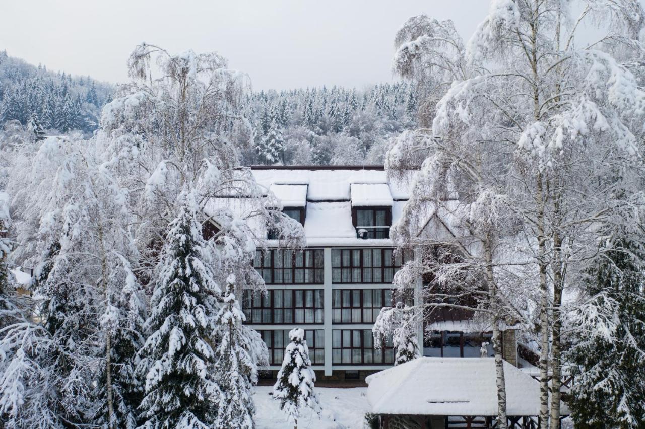 Yaremche Club Hotel Exterior foto